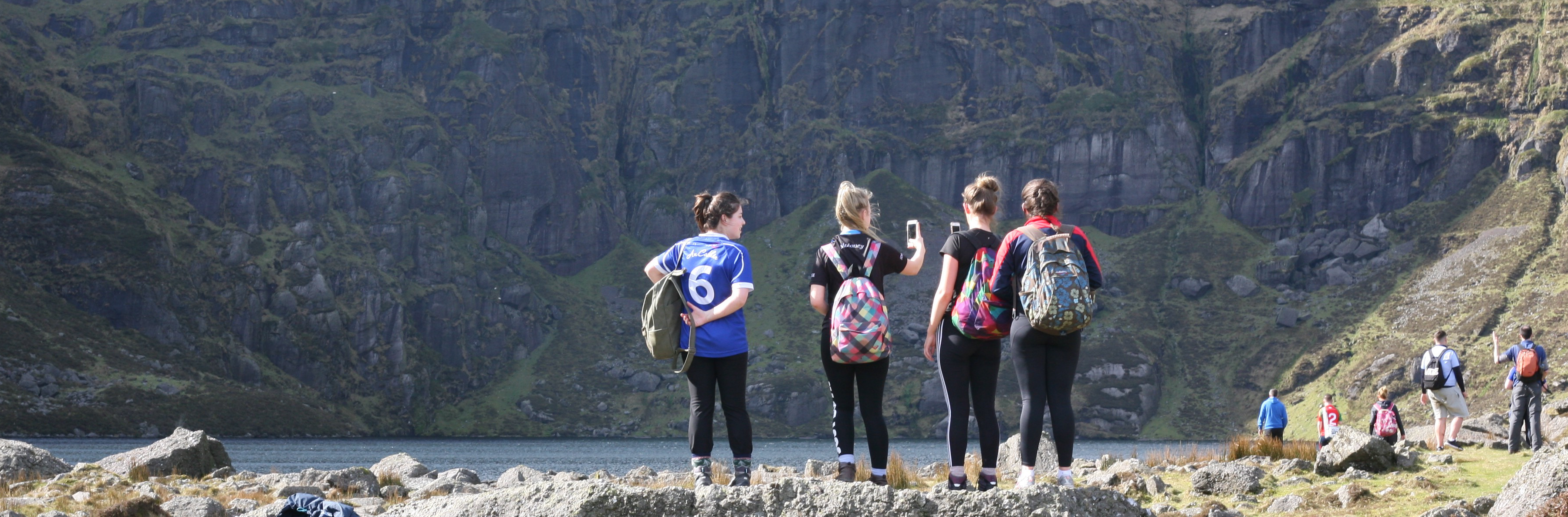 Students on a fieldtrip 