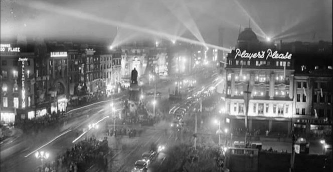 Black and white image of Dublin's OConnell street in 1932