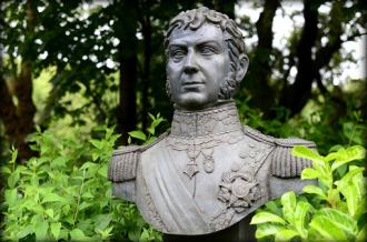 A bust of Bernardo O'Higgins